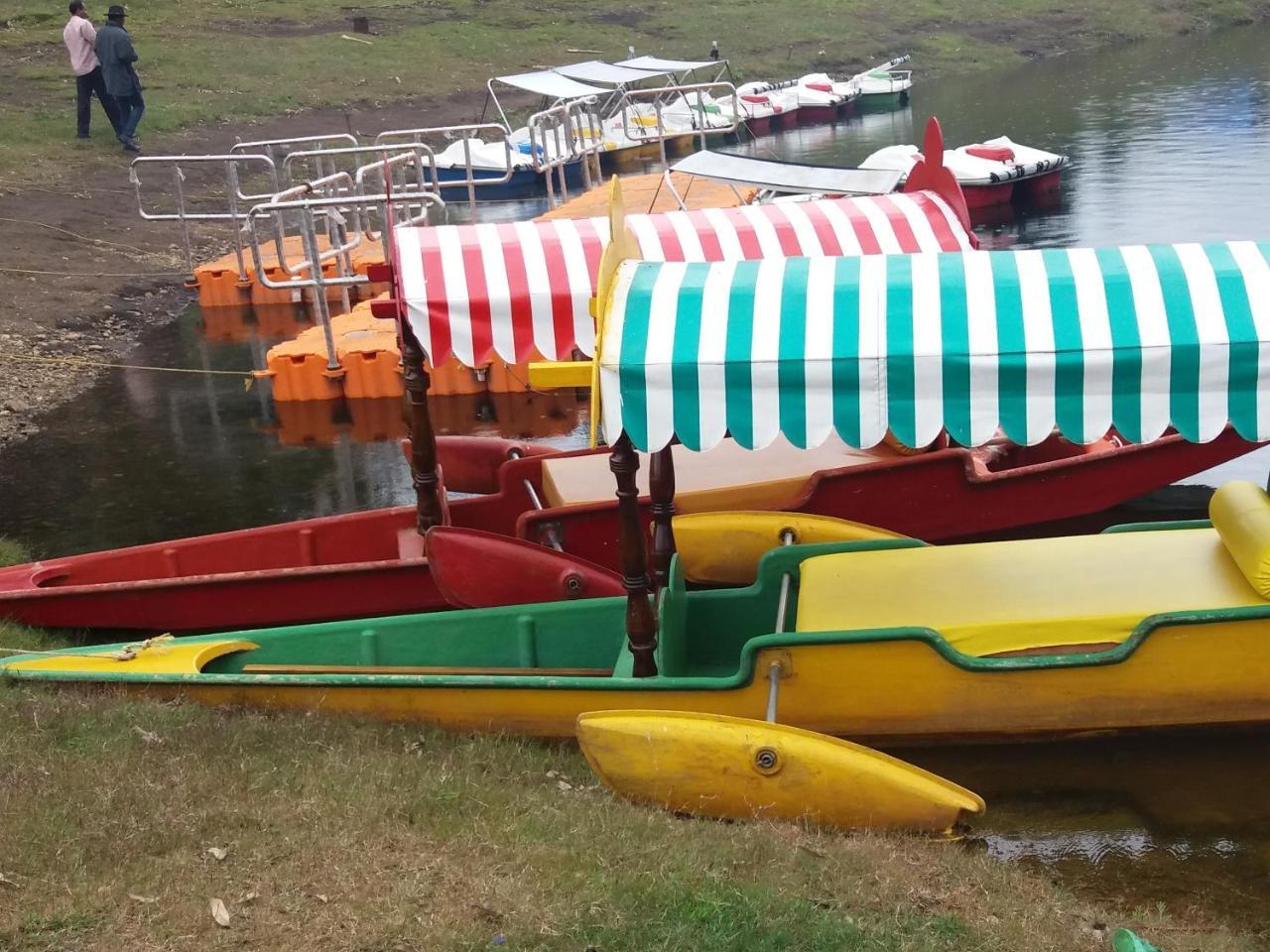 Monsoon Grande Hotel Munnar Exterior photo