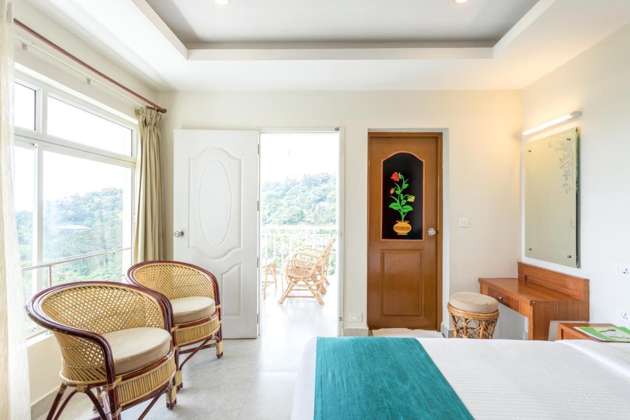 Monsoon Grande Hotel Munnar Exterior photo