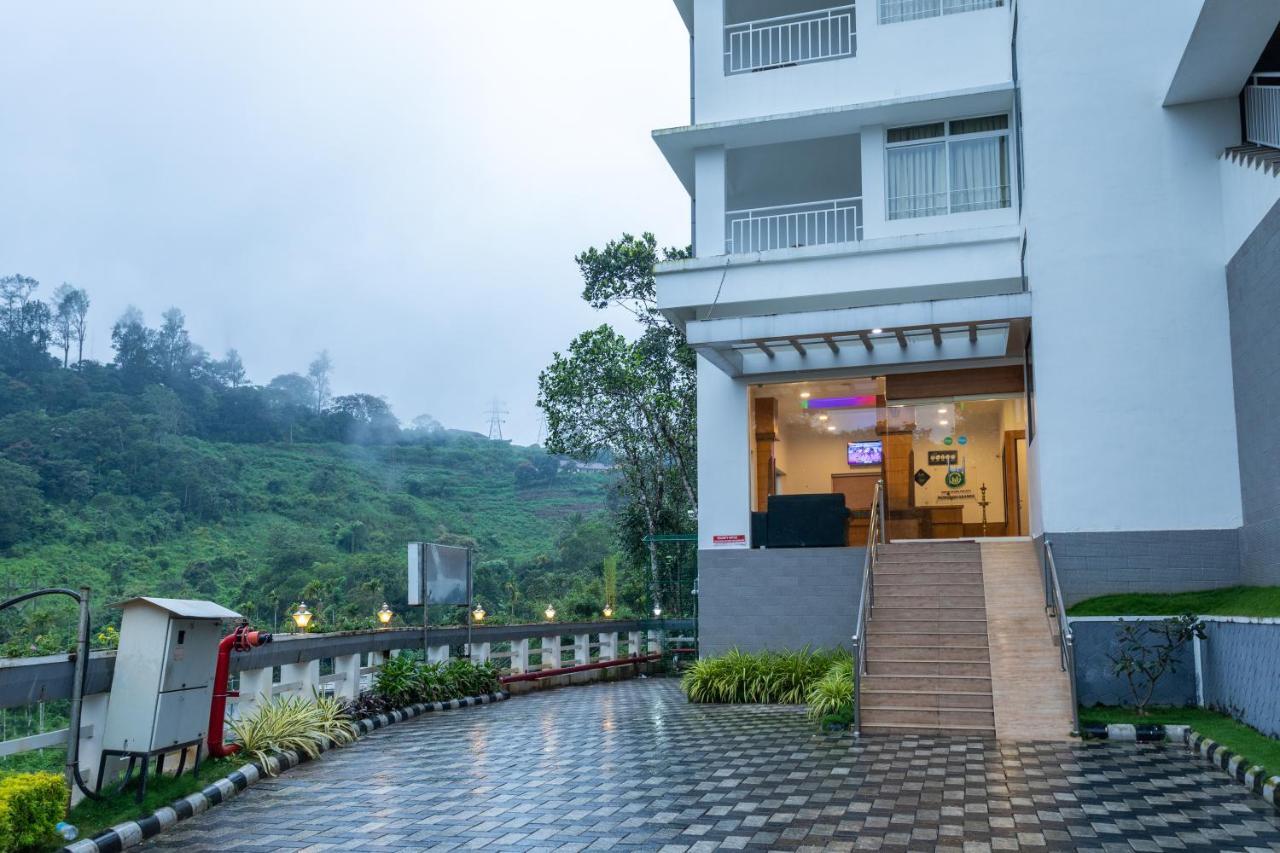 Monsoon Grande Hotel Munnar Exterior photo